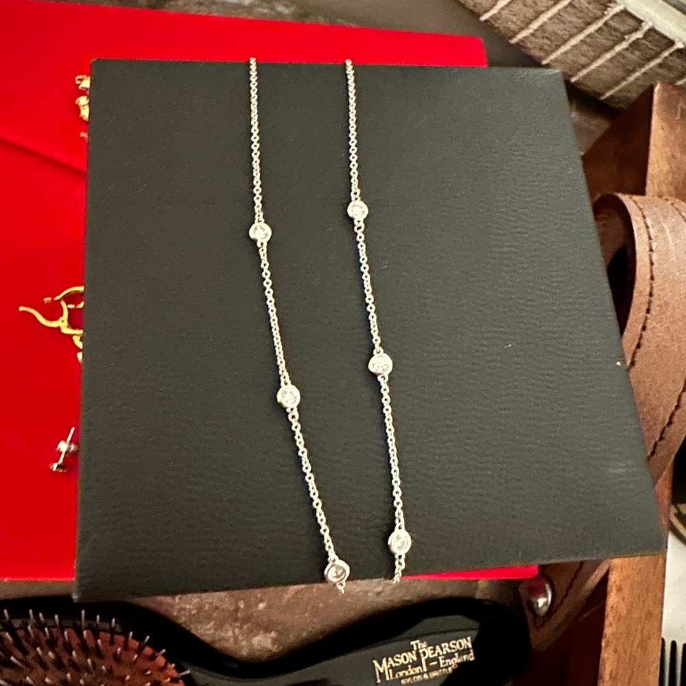 Diamond Seven Station Necklace 16-18" (1/2 ct. t.w.) in 14k White